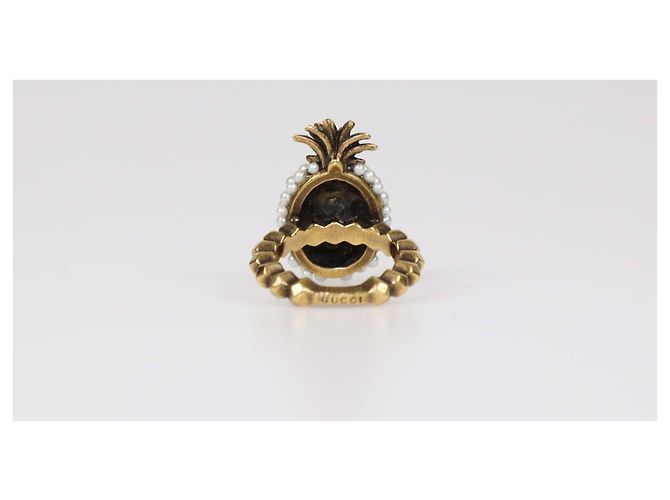 Anello Cocktail Ananas in Metallo Dorato Invecchiato e Perle Sintetiche Gucci XS - vista 4