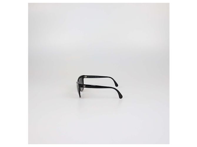Gafas de sol Cat Eye Chanel Black Gradient CC Negro - vista 4