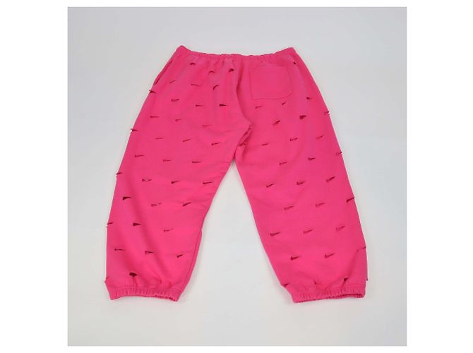 Autre Marque Nike x Jacquemus Pantalones de chándal de algodón rosa con Swoosh troquelado - vista 2