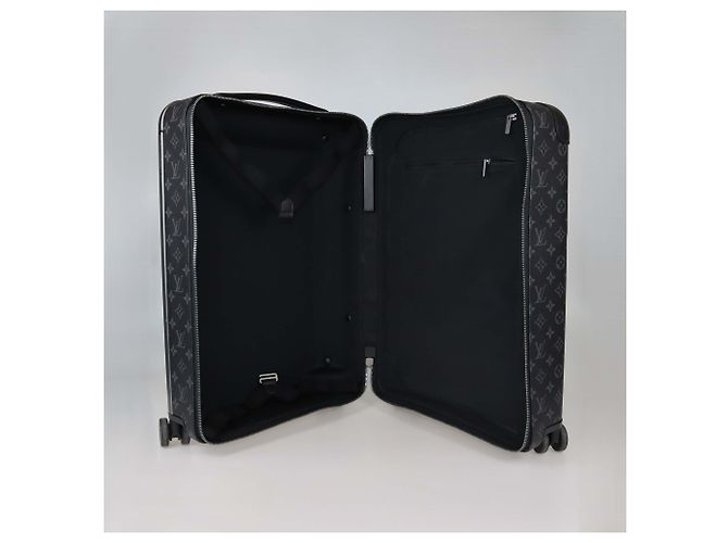 Mala Horizon 55 em Canvas Monogram Eclipse Louis Vuitton Preto - vista 3