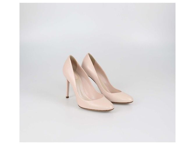Christian Dior Pumps aus rosa Leder mit runder Kappe - Ansicht 2