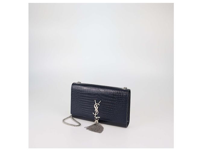 Borsa a tracolla Medium Kate con nappe in pelle embossed coccodrillo blu navy Saint Laurent - vista 2