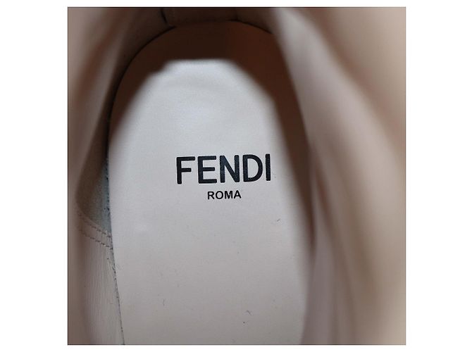 Botines Ffreedom de nubuck negro Fendi - vista 6
