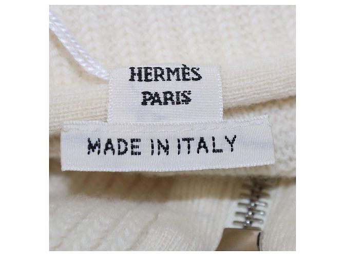 Hermès Hermes Kurzarm-Strickkleid aus Wolle in Creme mit durchgehendem H-Muster und Half-Zip Roh - Ansicht 5