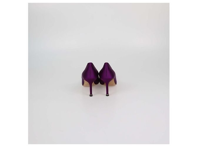 Décolleté Hangisi in raso viola Manolo Blahnik Porpora - vista 5