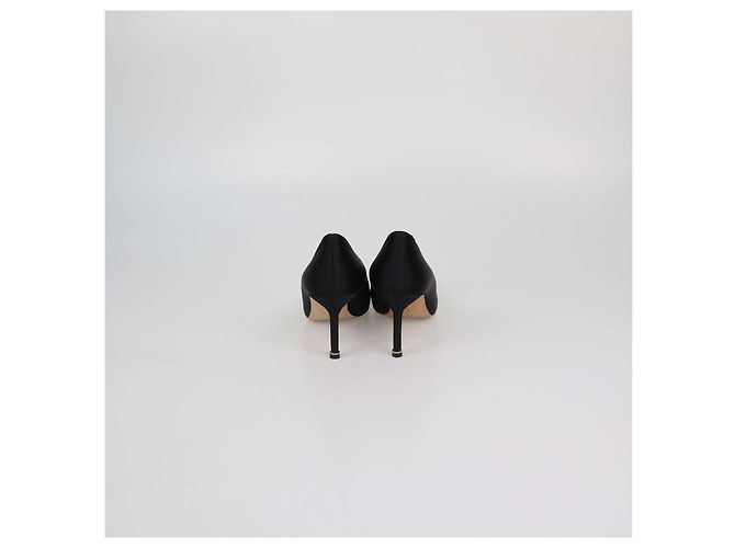 Décolleté Hangisi in raso nero Manolo Blahnik - vista 5