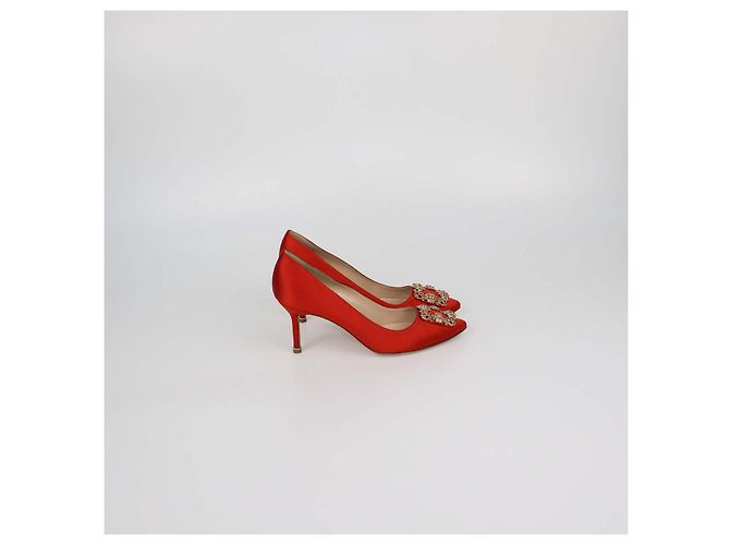 Décolleté Hangisi in raso rosso Manolo Blahnik - vista 3