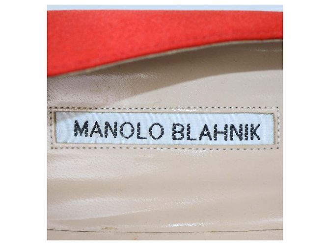 Décolleté Hangisi in raso rosso Manolo Blahnik - vista 6