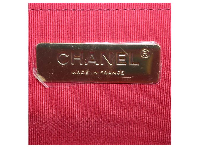 Borsa a patta Chanel Small 19 in pelle matelassé nera Nero - vista 5