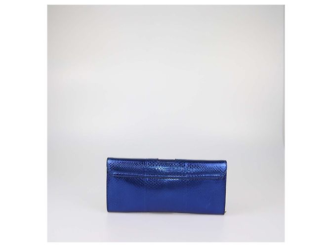Versus Versace Metallic Blue Snake Embossed Leather Chain Clutch Blau - vista 3