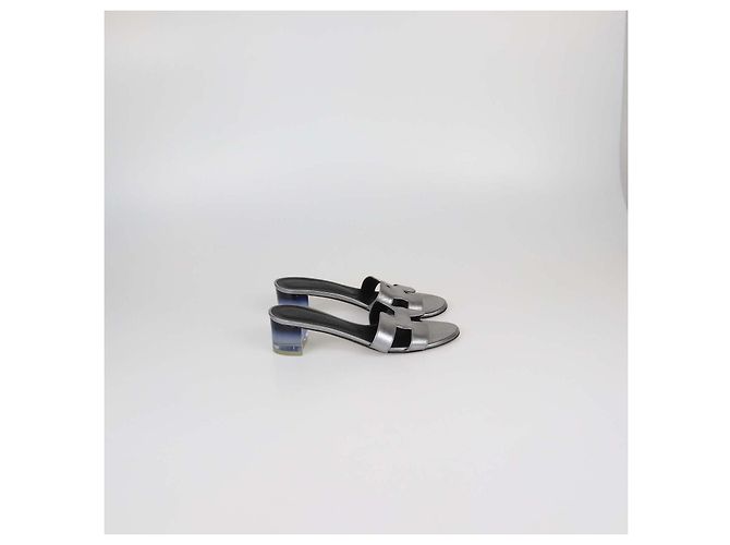 Hermès Sandali Oasis in pelle Gris/Argenté Vieilli Hermes Argento - vista 3