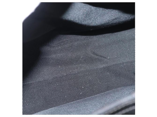 Borsa a tracolla Chanel CC in pelle verniciata Nero - vista 5