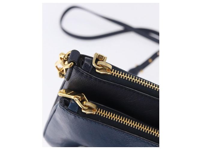 Borsa a tracolla con catena Miu Miu in pelle blu e oro Auth bs36957A D'oro - vista 16