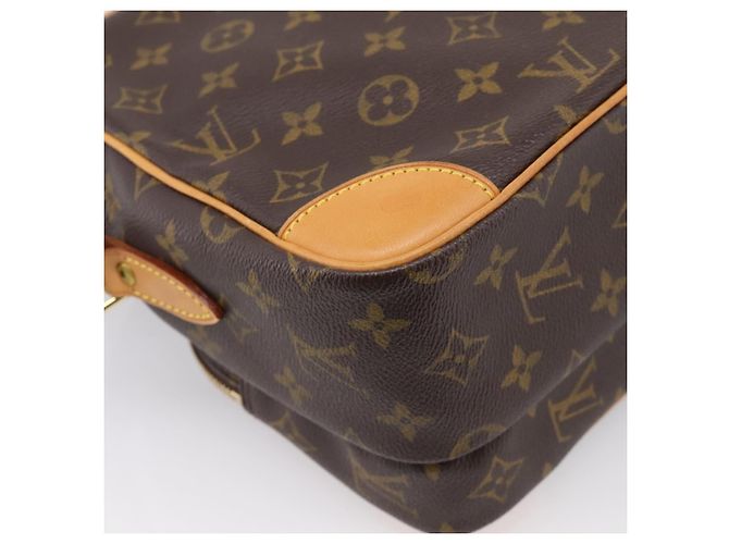 LOUIS VUITTON Monogram Nile Shoulder Bag M45244 LV Auth ka6014V Monogramma - vista 17