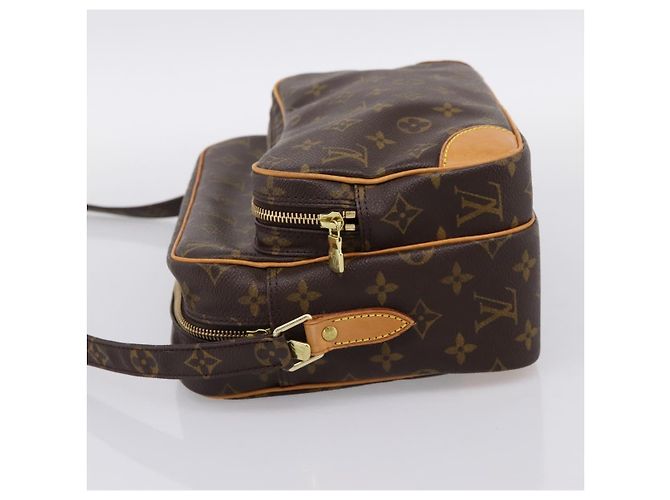 LOUIS VUITTON Monogram Nile Shoulder Bag M45244 LV Auth ka6014V Monogramma - vista 3