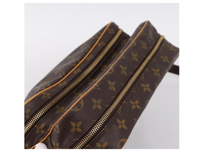 LOUIS VUITTON Monogram Nile Shoulder Bag M45244 LV Auth ka6014V Monogramma - vista 6