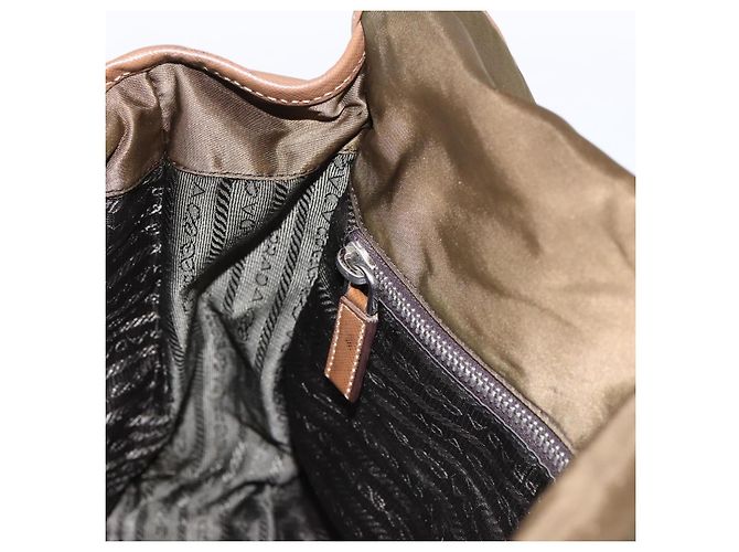 Bolso de Hombro PRADA Nylon Khaki Silver Auth bs36961 Plata Caqui - vista 22