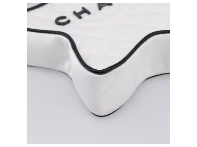 Borsa a tracolla con catena CHANEL Matelassé a forma di stella in raso Bianco Nero Auth 200368SM - vista 11