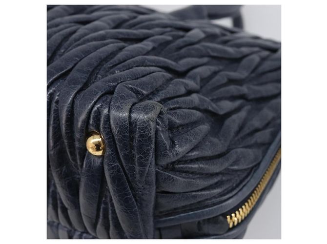 Borsa Miu Miu Matelassé in pelle blu navy e oro Auth 201903V D'oro - vista 10