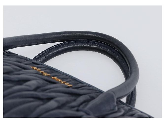 Borsa Miu Miu Matelassé in pelle blu navy e oro Auth 201903V D'oro - vista 8