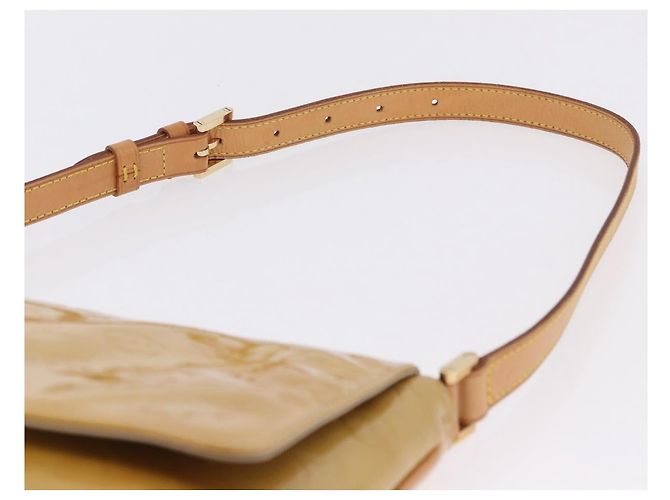 LOUIS VUITTON Monogram Vernis Thompson Street Bag Beige M91301 LV Auth hk4027 - vista 9