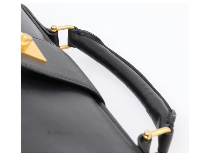 Céline CELINE Handtasche aus Leder Schwarz Goldfarben Auth 200334 - Ansicht 8