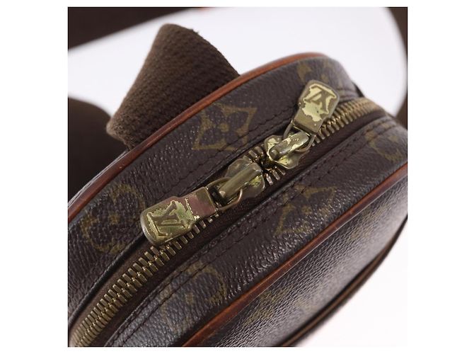 LOUIS VUITTON Monogram Pochette Gange Shoulder Bag M51870 LV Auth 199970 Monogramma - vista 10