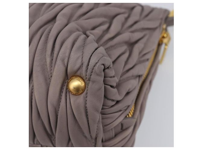 Borsa a mano Miu Miu Matelassé in pelle 2way Grigio Oro Auth 201882V Marrone D'oro - vista 14