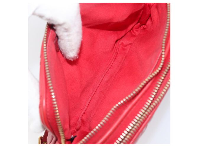 Pouch Miu Miu in pelle rossa tono oro Auth 200834V Rosso - vista 17