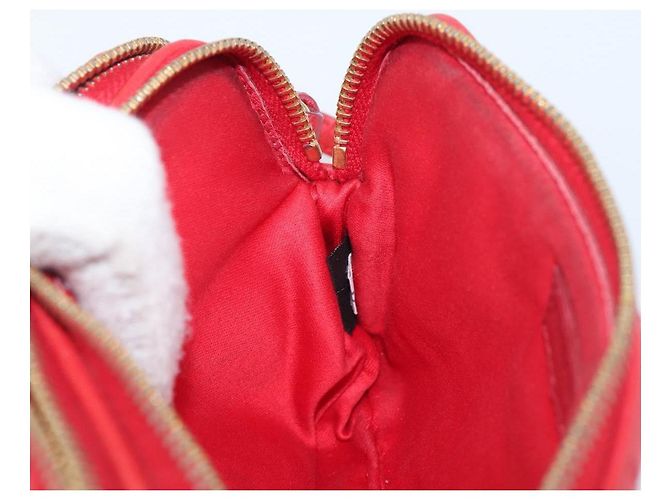 Pouch Miu Miu in pelle rossa tono oro Auth 200834V Rosso - vista 19