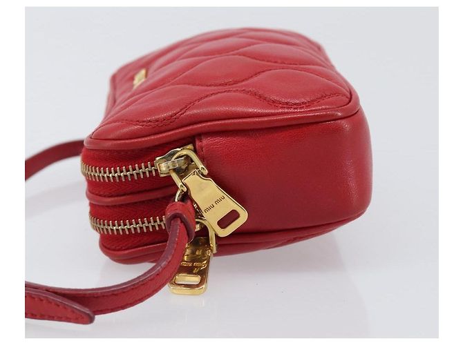 Pouch Miu Miu in pelle rossa tono oro Auth 200834V Rosso - vista 5