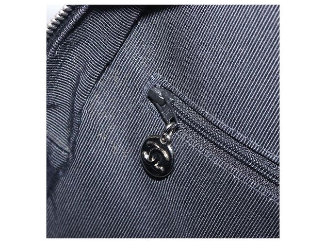 Borsa a tracolla CHANEL Matelasse Pelle verniciata Nero Argento CC Auth bs36946 - vista 19