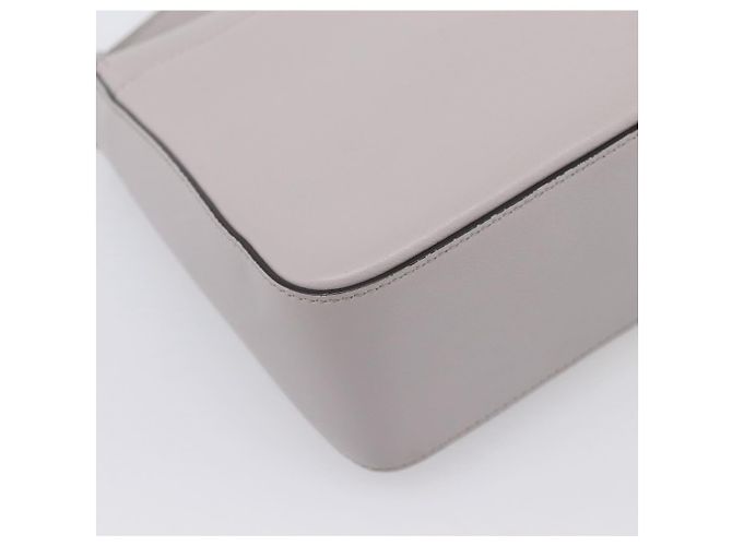Borsa a tracolla Salvatore Ferragamo Gancini in pelle grigia e oro Auth ka6000V Marrone D'oro - vista 13