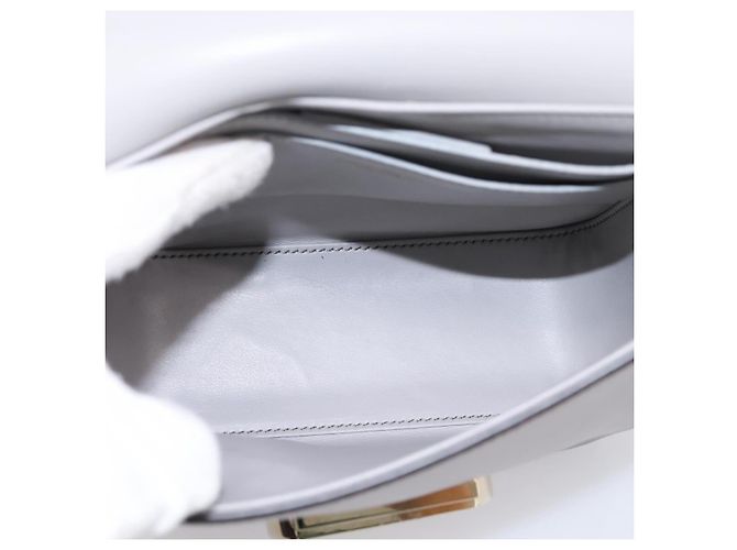 Borsa a tracolla Salvatore Ferragamo Gancini in pelle grigia e oro Auth ka6000V Marrone D'oro - vista 19