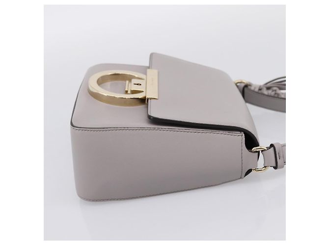 Borsa a tracolla Salvatore Ferragamo Gancini in pelle grigia e oro Auth ka6000V Marrone D'oro - vista 5
