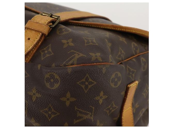 LOUIS VUITTON Monogram Saumur 43 Shoulder Bag M42252 LV Auth 198992 Monogramma - vista 17