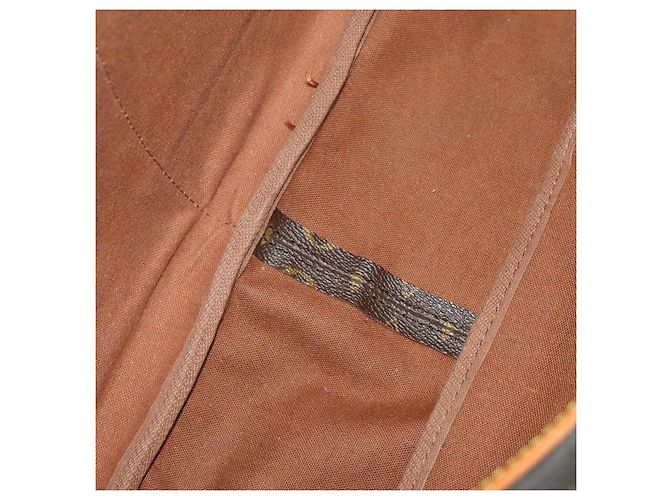 LOUIS VUITTON Monogram Saumur 43 Shoulder Bag M42252 LV Auth 198992 Monogramma - vista 28