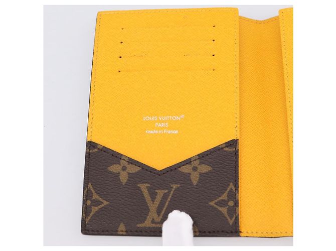LOUIS VUITTON Monogram Macassar Couverteur Passport NM M12827 LV Auth 200109V Giallo Monogramma - vista 14