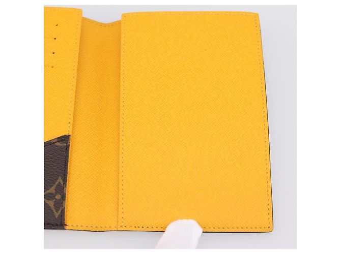 LOUIS VUITTON Monogram Macassar Couverteur Passport NM M12827 LV Auth 200109V Giallo Monogramma - vista 15