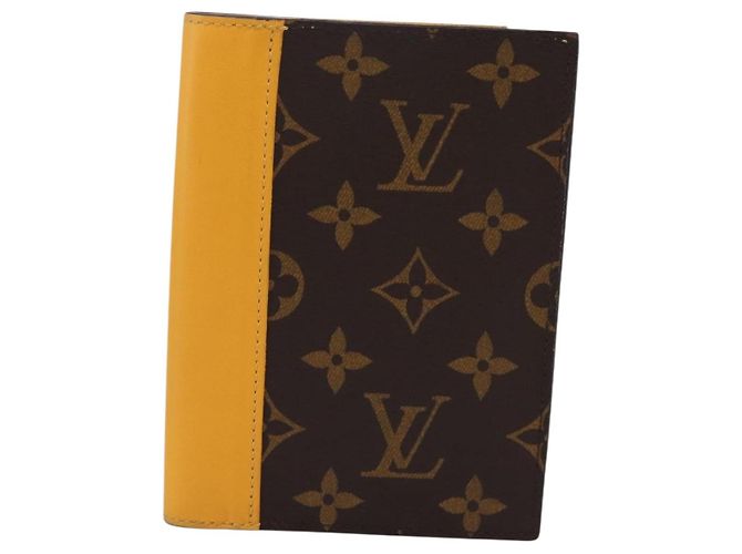 LOUIS VUITTON Monogram Macassar Couverteur Passport NM M12827 LV Auth 200109V Giallo Monogramma - vista 2