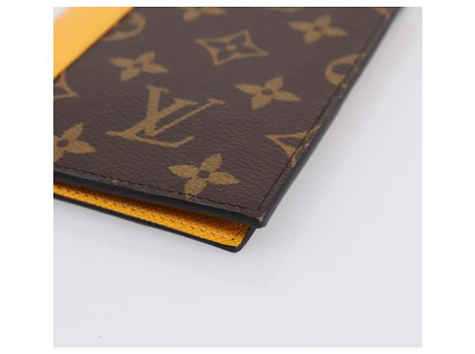 LOUIS VUITTON Monogram Macassar Couverteur Passport NM M12827 LV Auth 200109V Giallo Monogramma - vista 8