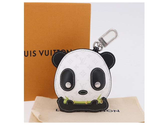 LOUIS VUITTON Monogram LV Panda Bag Charm White M03397 LV Auth 202108SM Bianco Monogramma - vista 12