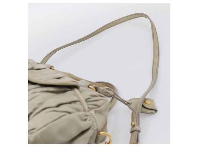 Borsa Miu Miu Vitellolux in pelle 2way Verde Tono Oro Auth 202078V - vista 10