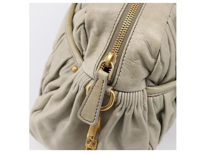 Borsa Miu Miu Vitellolux in pelle 2way Verde Tono Oro Auth 202078V - vista 17
