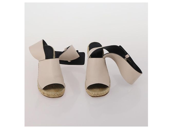 Céline Sandali CELINE PRADA in pelle Set da 2 Beige Oro Auth 193715 D'oro - vista 9