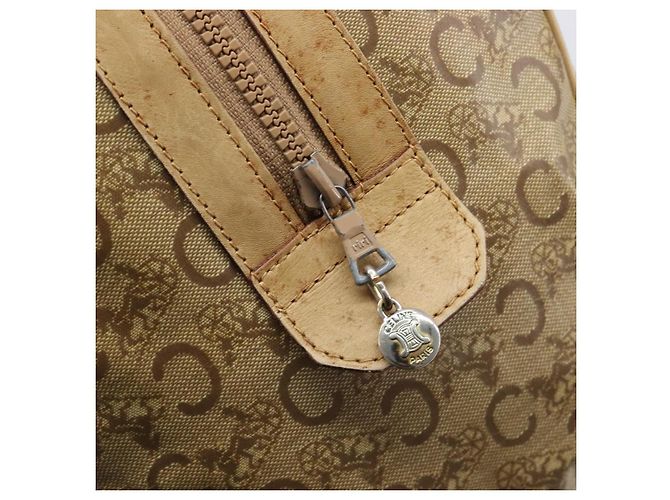 Céline Borsa a mano CELINE C Sulky PVC Beige Gold Auth 199903 D'oro - vista 17