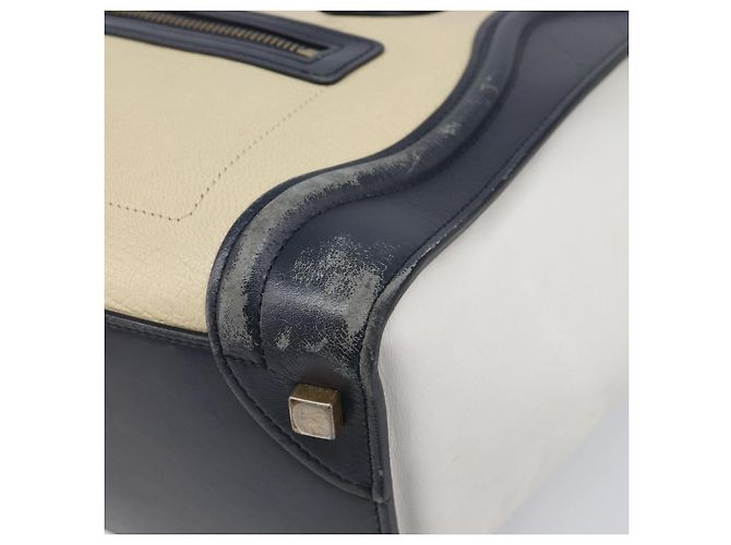 Céline Bolso de mano CELINE Luggage Micro shopper de cuero blanco con herrajes dorados Auth 198867A - vista 10