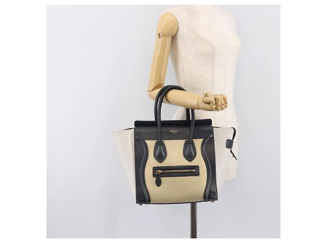 Céline Bolso de mano CELINE Luggage Micro shopper de cuero blanco con herrajes dorados Auth 198867A - vista 27
