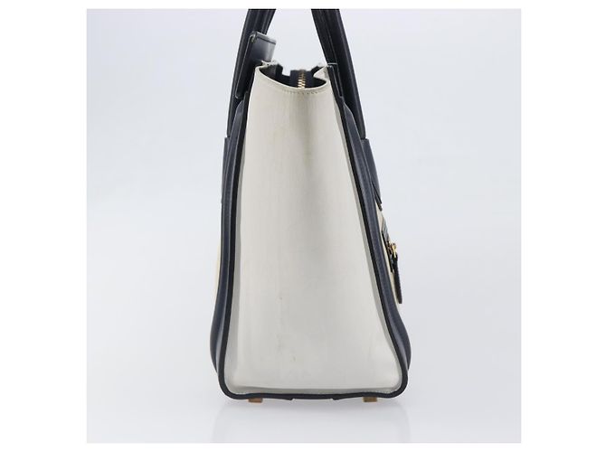Céline Bolso de mano CELINE Luggage Micro shopper de cuero blanco con herrajes dorados Auth 198867A - vista 5