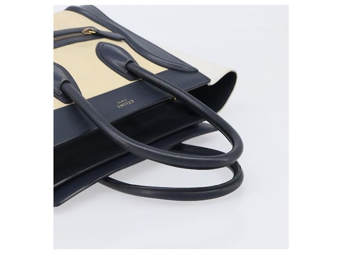 Céline Bolso de mano CELINE Luggage Micro shopper de cuero blanco con herrajes dorados Auth 198867A - vista 7